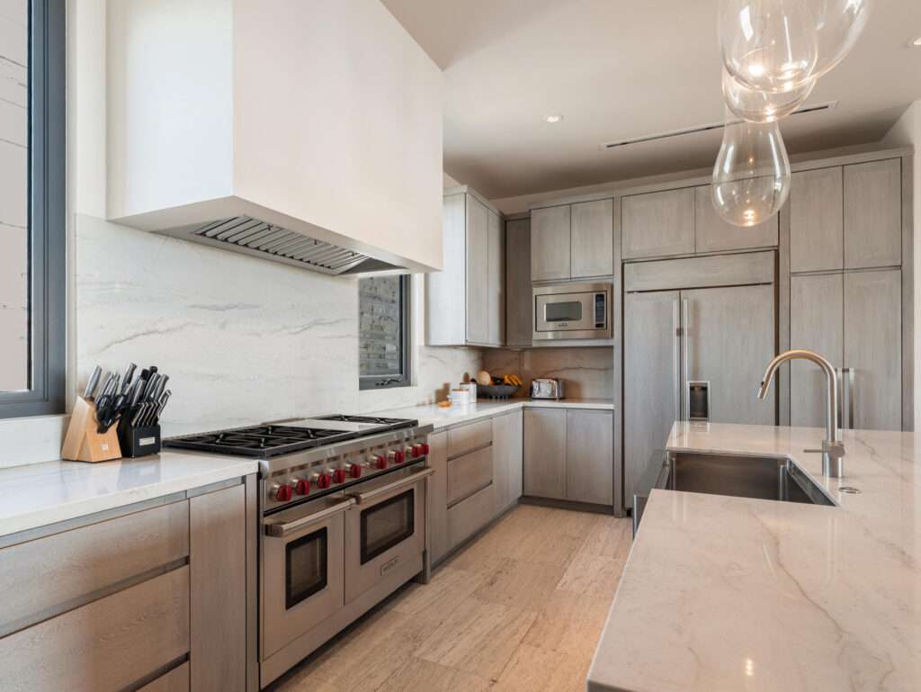 Querencia Section 28- Ocean Residences This luxury four-bedroom Ocean Residence condo offers an exceptional blend of comfort, elegance, and breathtaking ocean for sale
