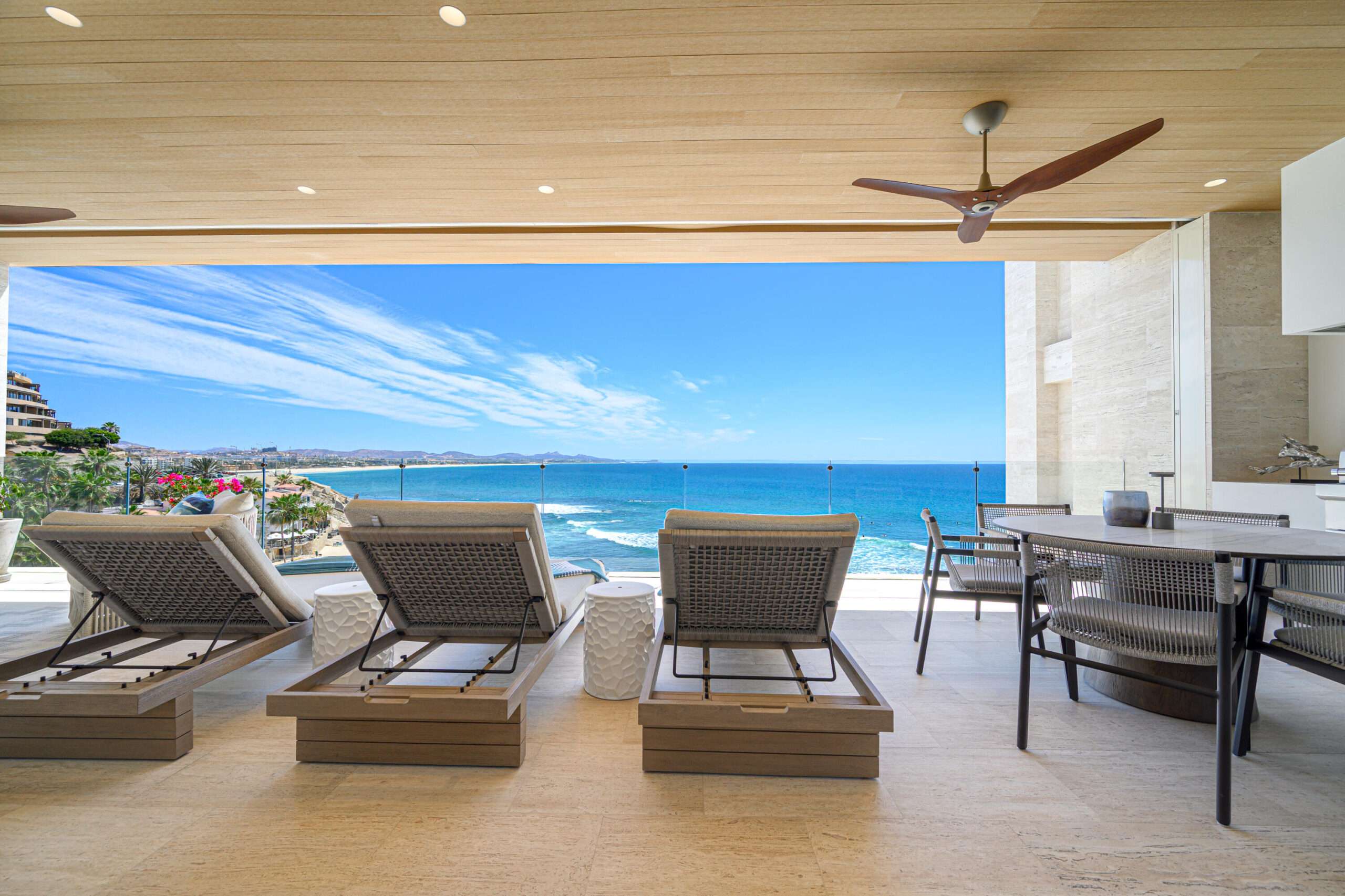 Querencia Section 28- Ocean Residences This luxury four-bedroom Ocean Residence condo offers an exceptional blend of comfort, elegance, and breathtaking ocean – Querencia B, San Jose Corridor, BS